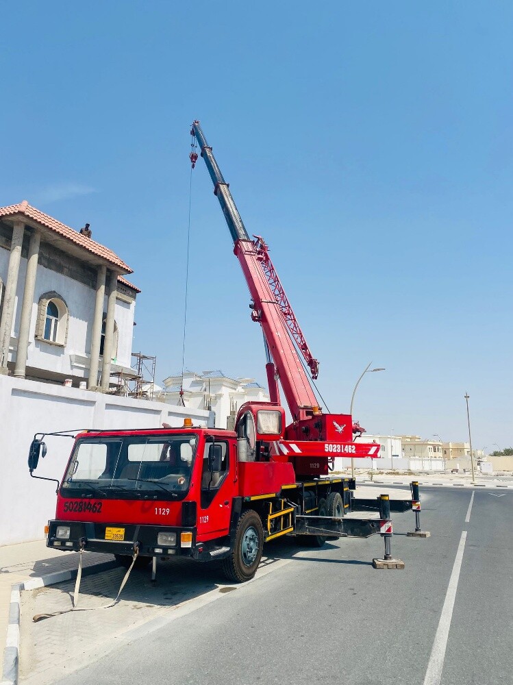 crane Available - 3