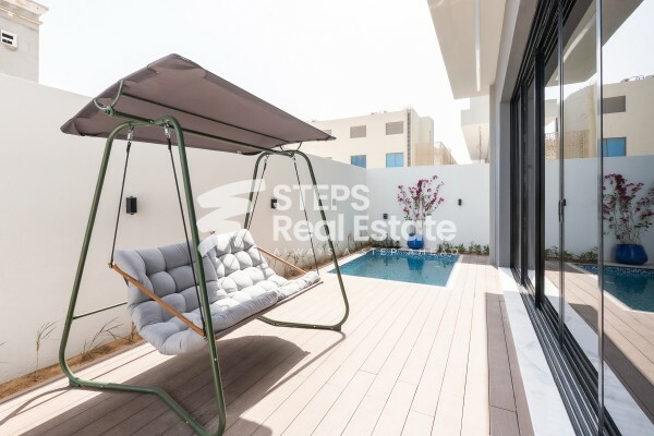 Luxury Stand alone Villa for Sale - 11