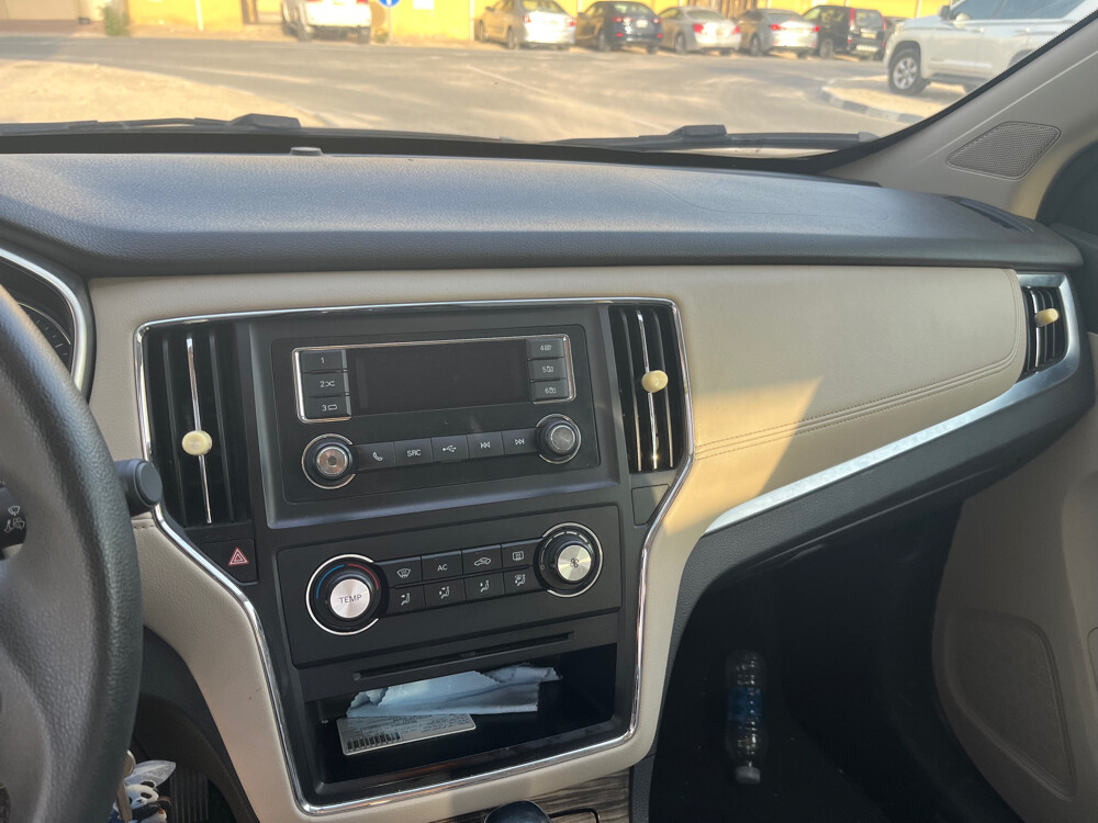 MG 2018 very good condition  - 5