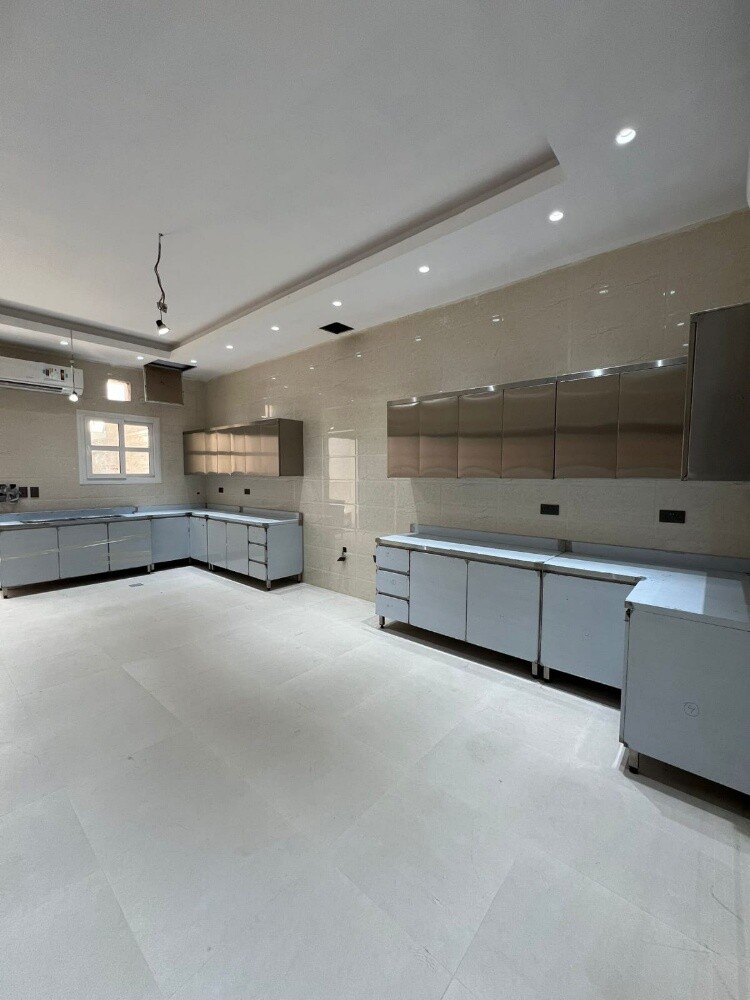 SS kitchen Base & Wall Cabinet - 7