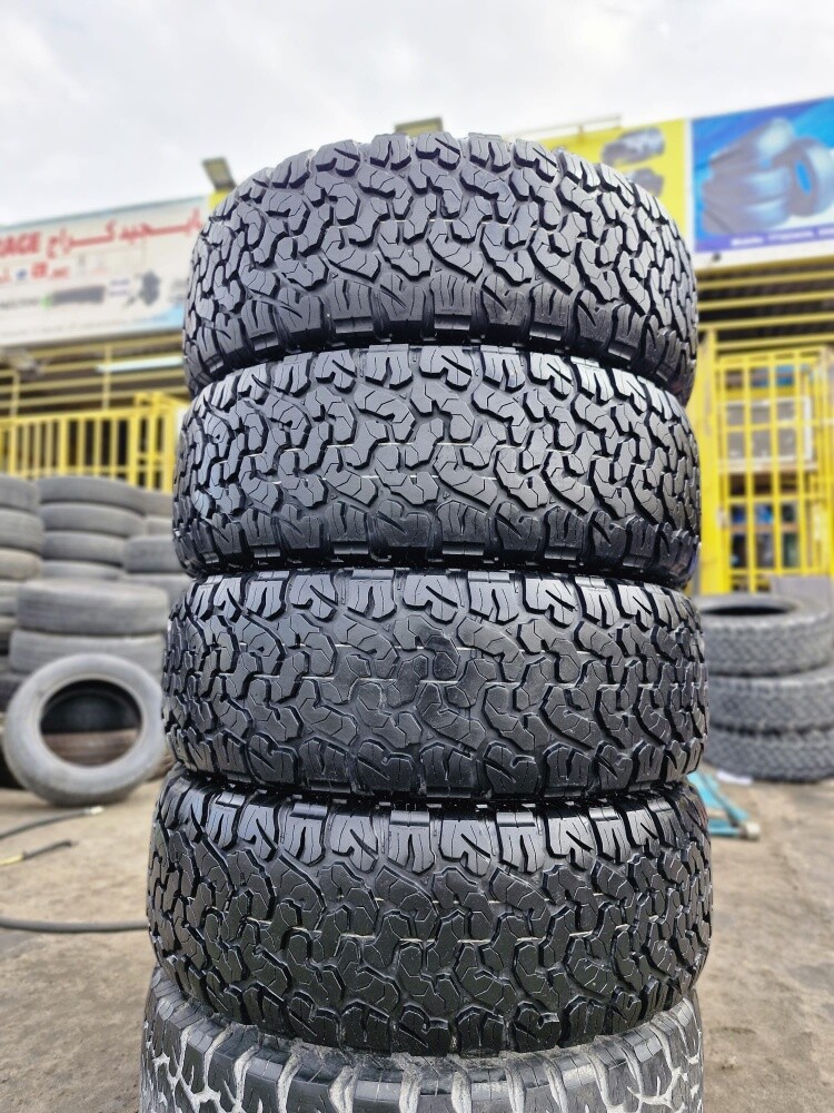285/70/17 " WIDEWAY tyre"model 25 - 3