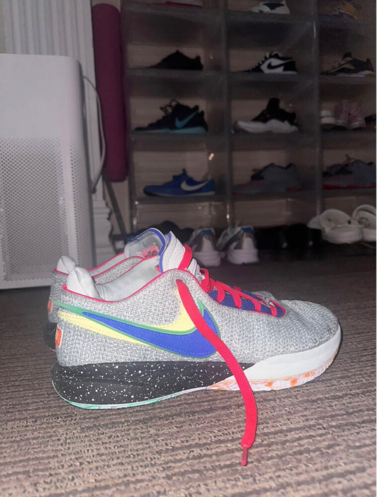 Lebron 20 - 3