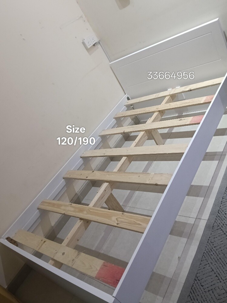 Wooden 120/200 size bed frame - 3