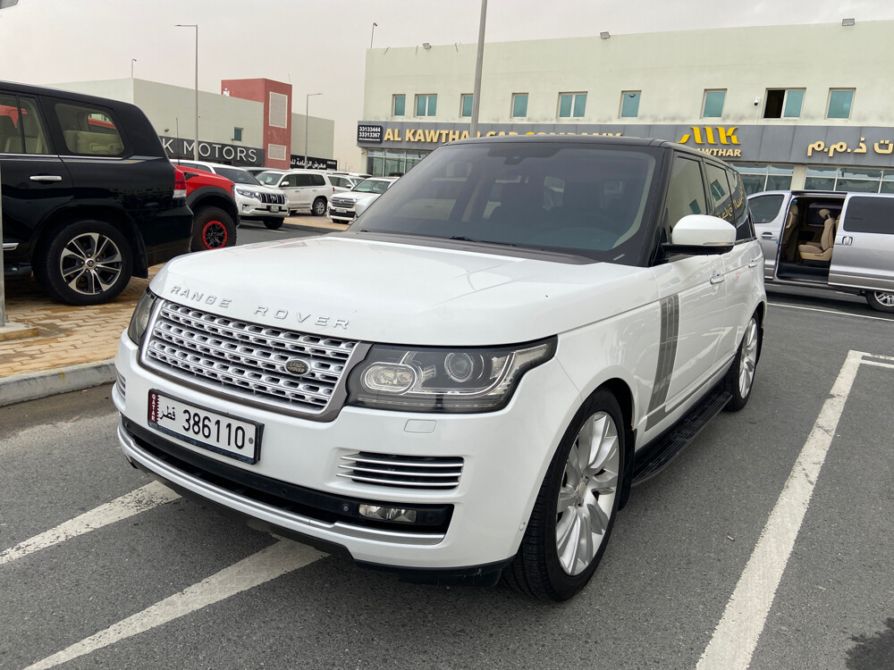 Range Rover 2014 white  - 2