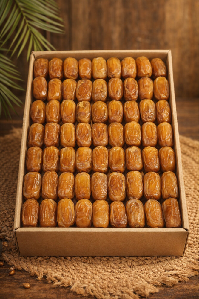 We sell dates at special prices - 1