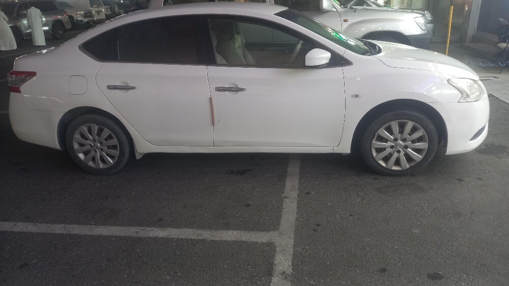 Nissan sentra 2016 - 1