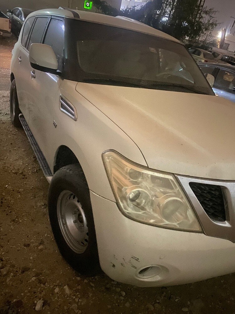 قطع نيسان باترول وقطع صيني - 1