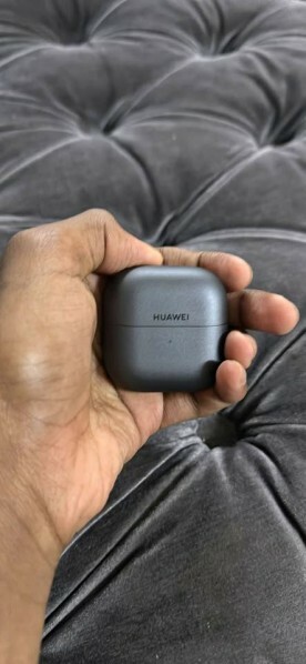 Huawei FreeClip Earbuds with Case - 1