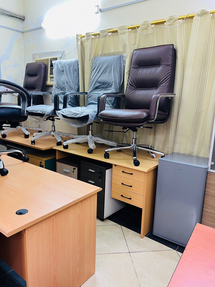 USED OFFICE FURNITURE SELL - 8