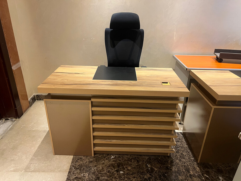 USED OFFICE FURNITURE SELL - 10