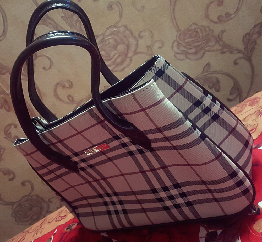 DRESSES AND SHIRTS and bags - 18