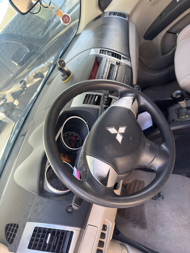Outlander Mitsubishi - 8