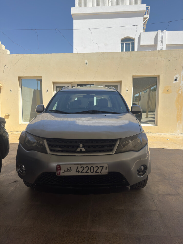 Outlander Mitsubishi - 4