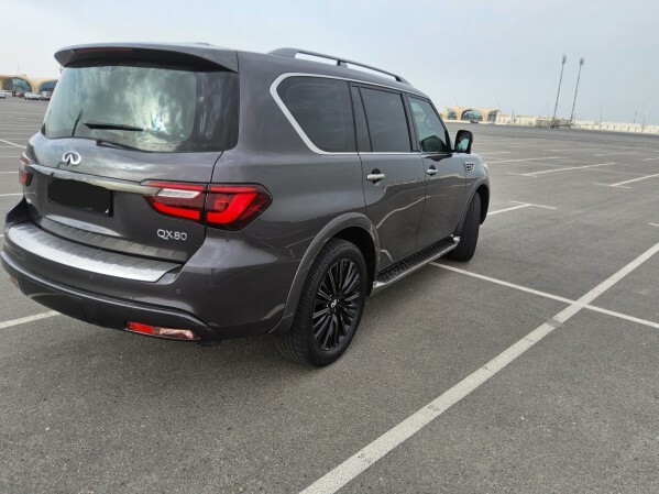 Infiniti QX 80 2024  33,000 Km - 3