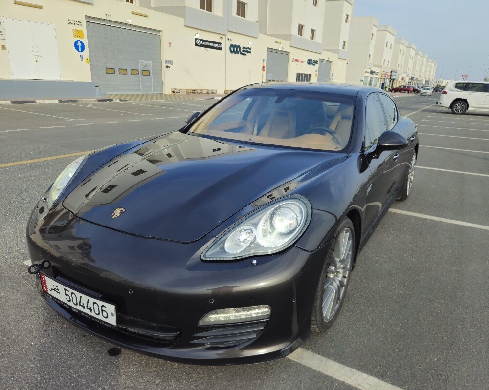 2012 Porsche Panamera Premium - 1
