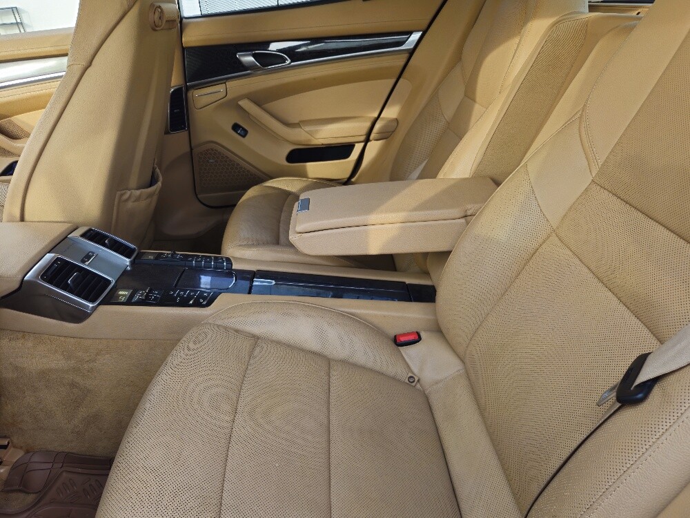 2012 Porsche Panamera Premium - 11