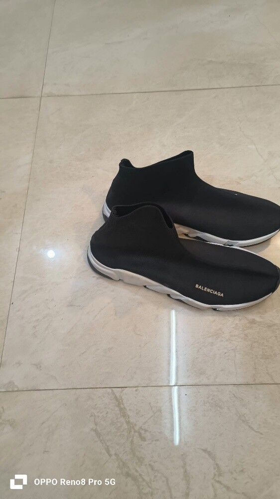 BALENCIAGA - 1