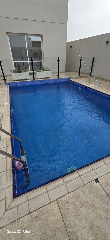 Swimming pool maintenance - 1