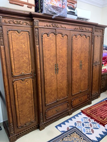 Wardrobe/Bed/Honesty - 1