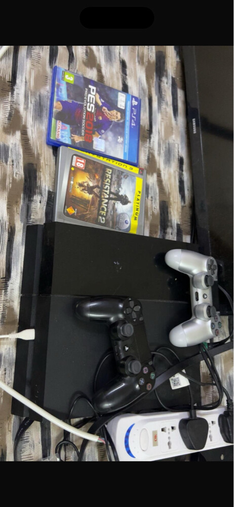 ps4 and tv - 3