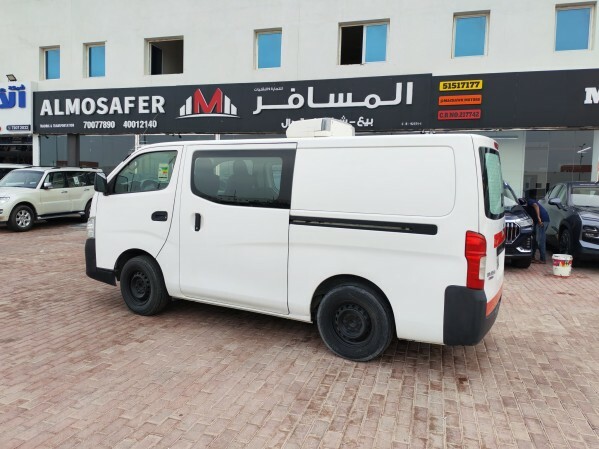 نيسان تلاجه للبيع موديل 2020 - 12