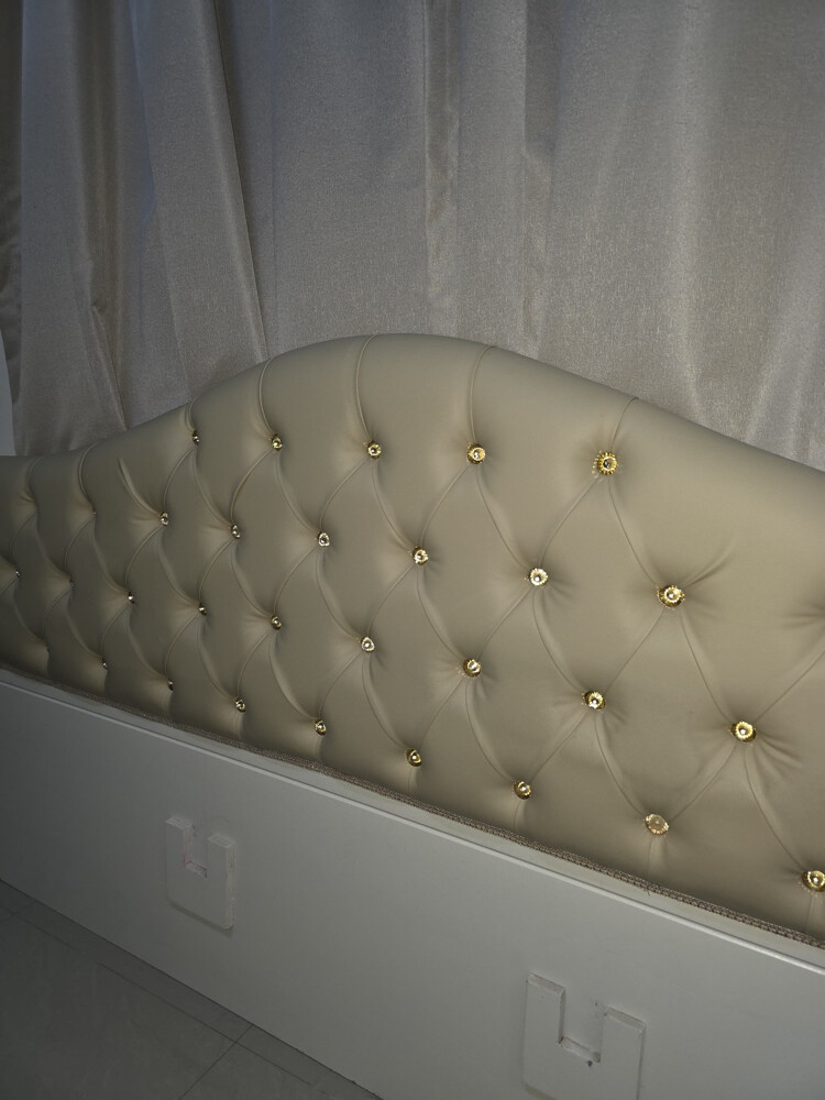 bed and court cupboard  - 5