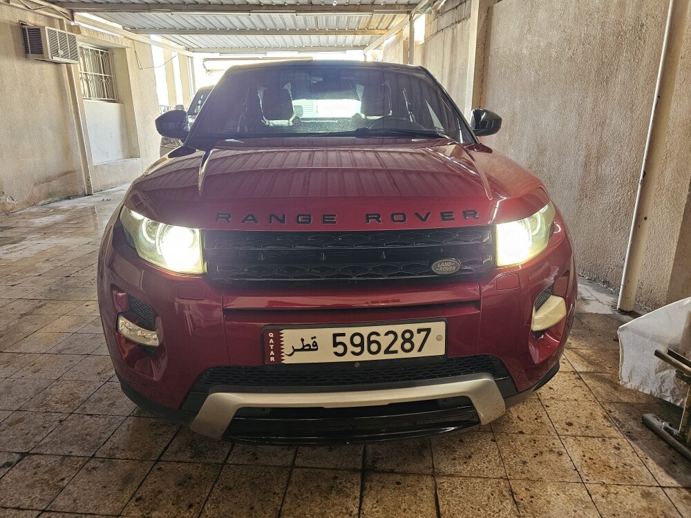 Luxury Range Rover Evoque - 3