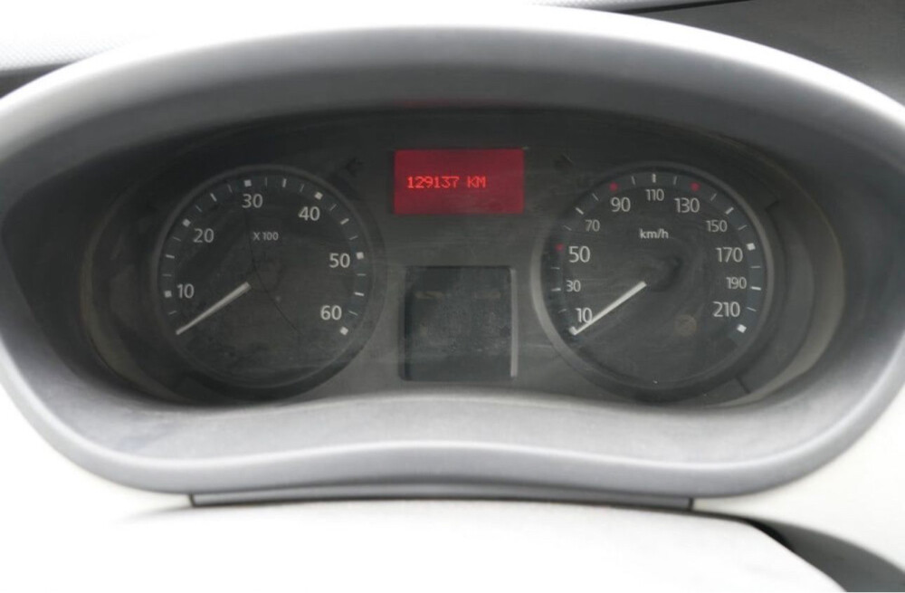 Van Travak - 4