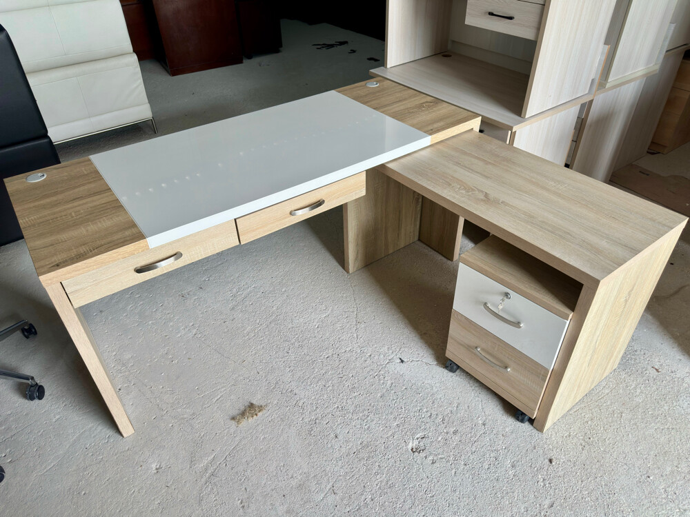 Office Furniture Sale 33087737 - 2