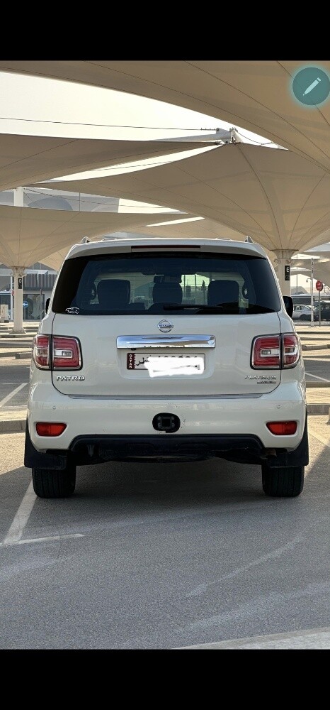 Nissan petrol platinum 2010 - 7