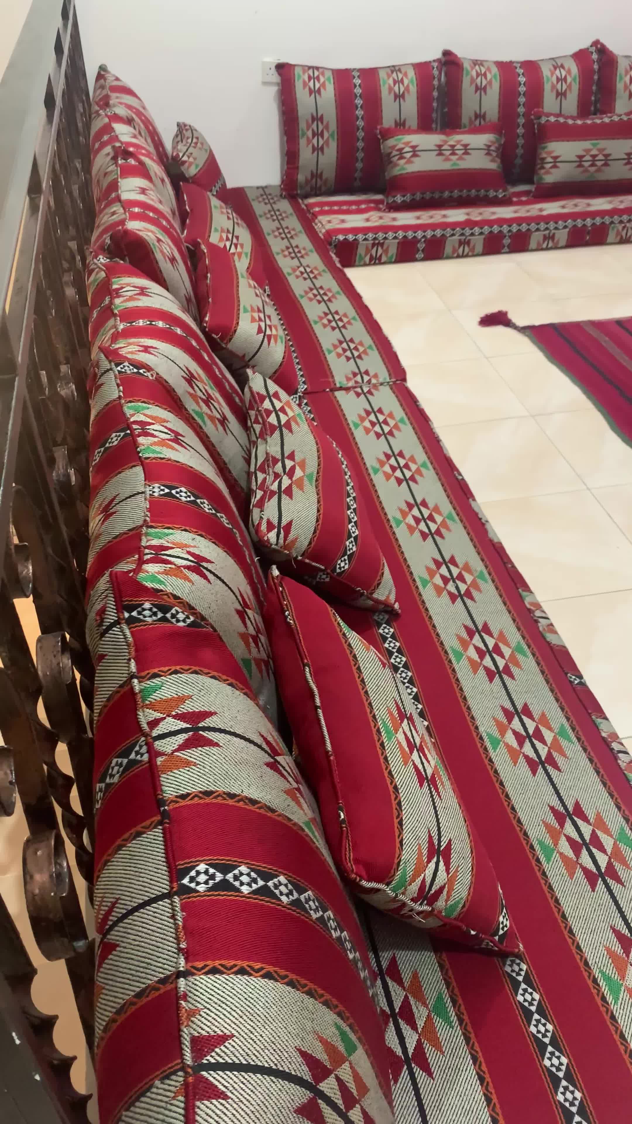 للبيع - 1
