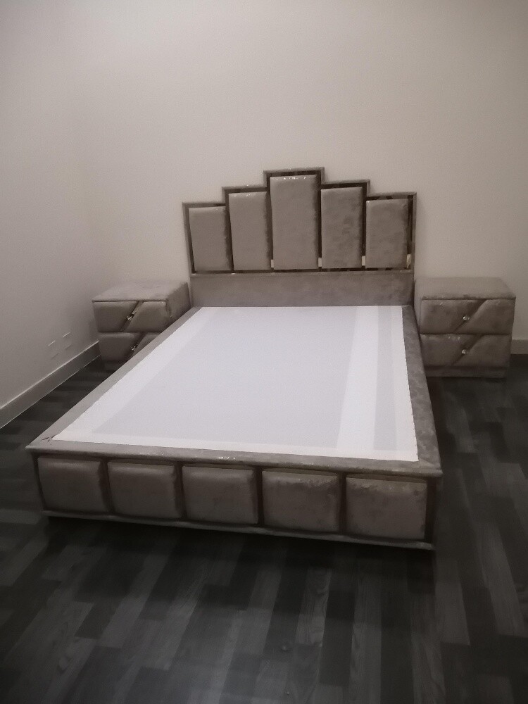 King Rose Furniture Store. - 1