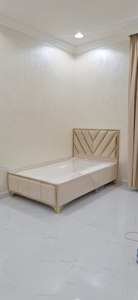 King Rose Furniture Store. - 11