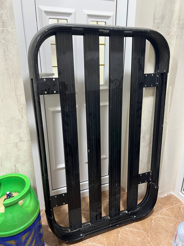 URGENT SELL Car Roof Rack - 6