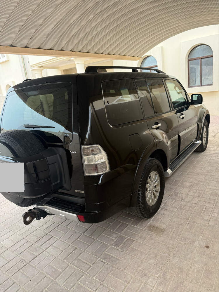 باجيرو موديل ٢٠١٤ للبيع  - 4
