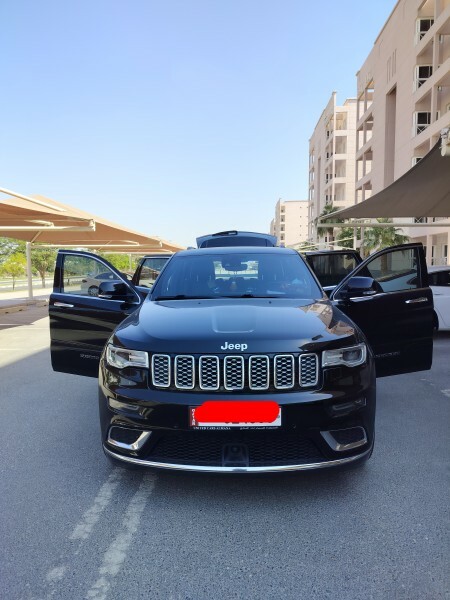 2019 Jeep Grand Cherokee Summit V6 - 1