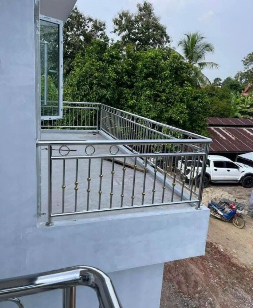 Carshade-Ladder-Handrails & Fence - 3