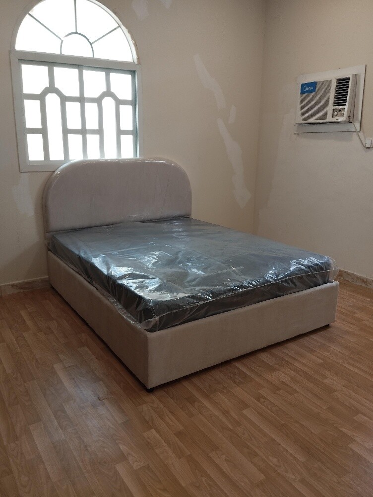 Queen size bed and spring mattress. - 2