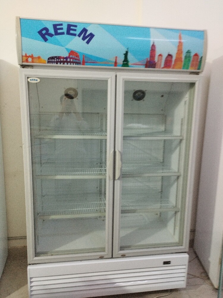 ثلاجه باب منزلق  للبيع - 2