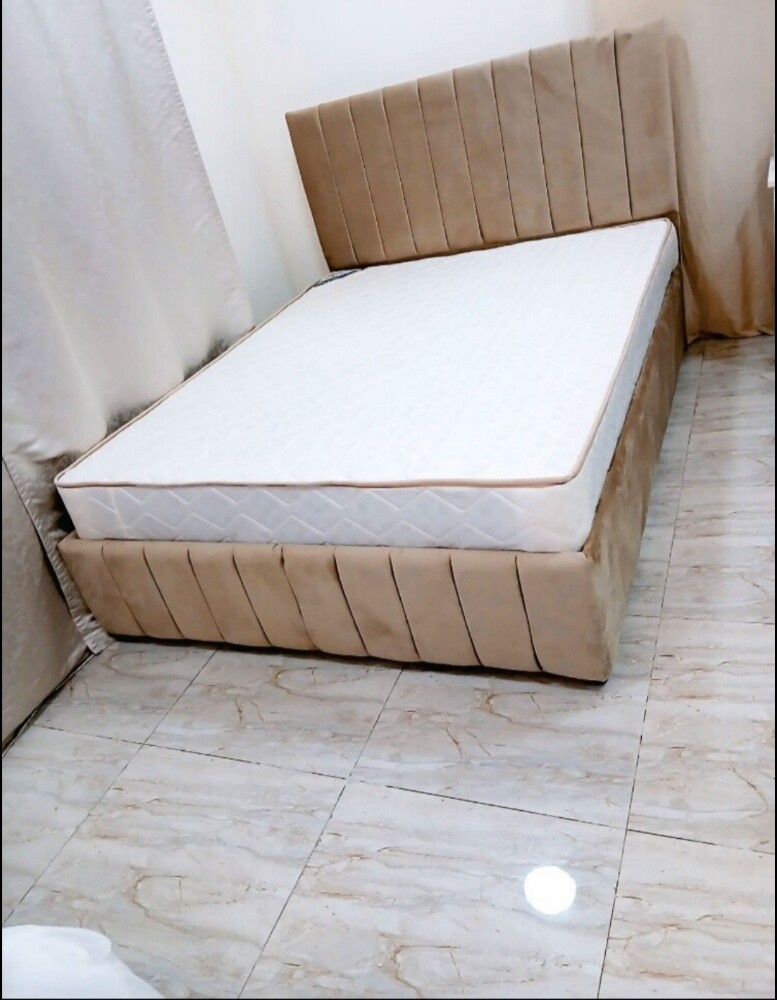 king Size American box Bed - 5