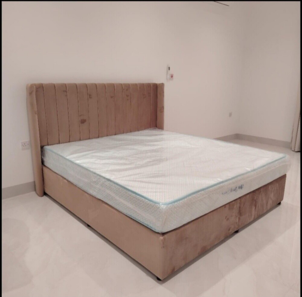 king Size American box Bed - 3