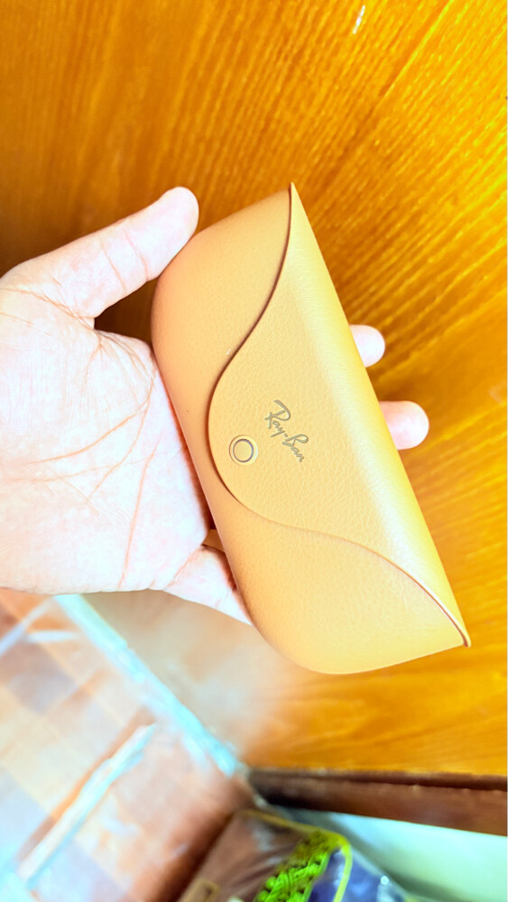 Ray-Ban Meta Wayfarer Smart Glasses - 6