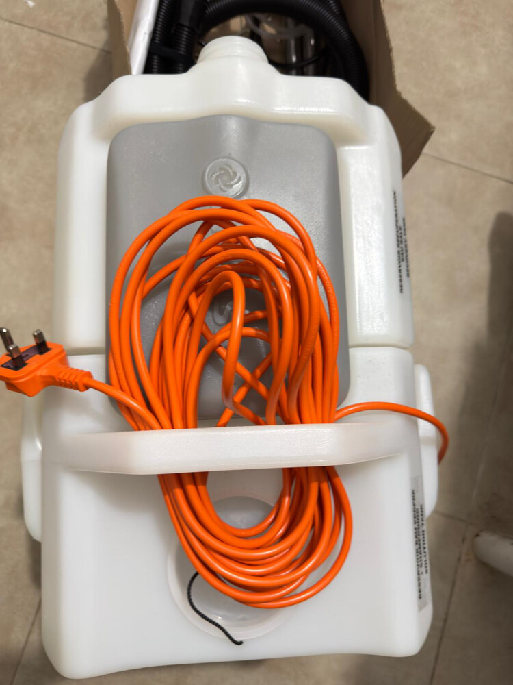 the Nilfisk Advance AX 9 / AX 14 - 3
