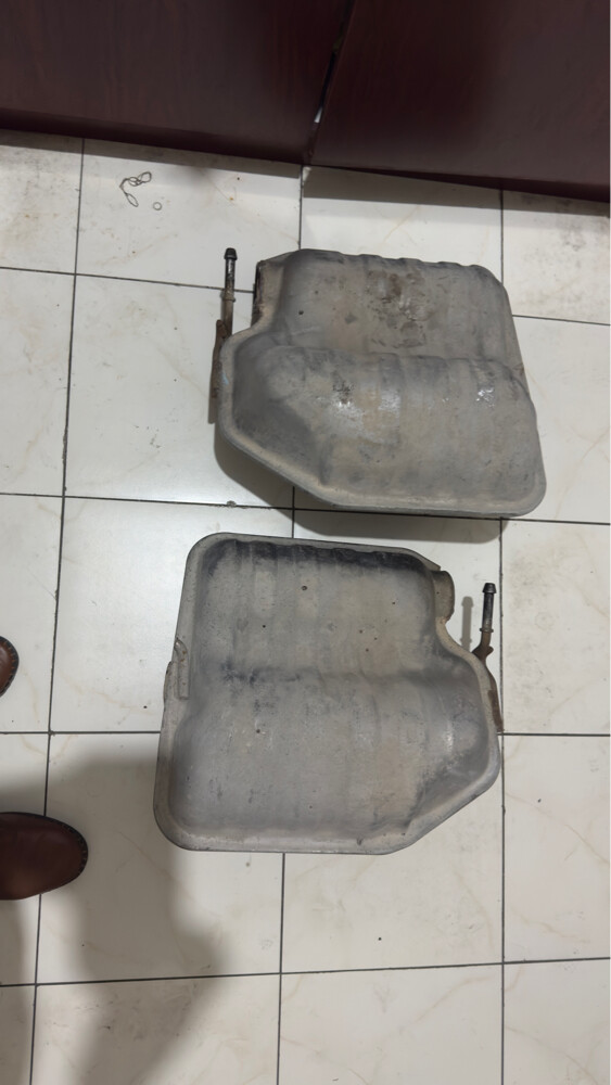 dodge challenger original exhaust - 2