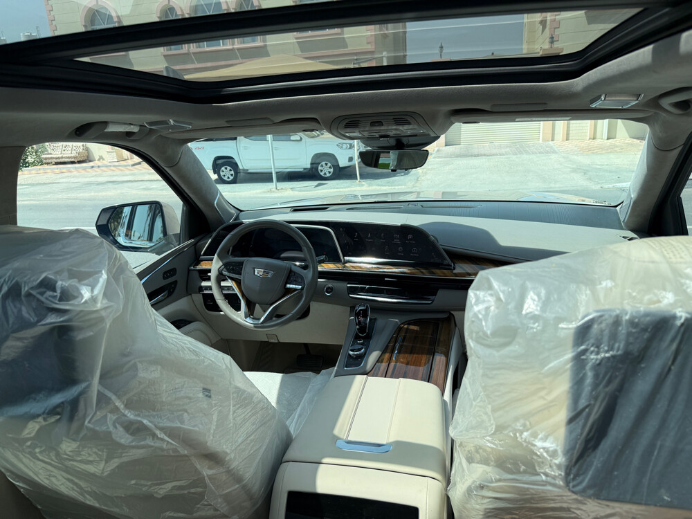 Cadillac Escalade 600 - 6