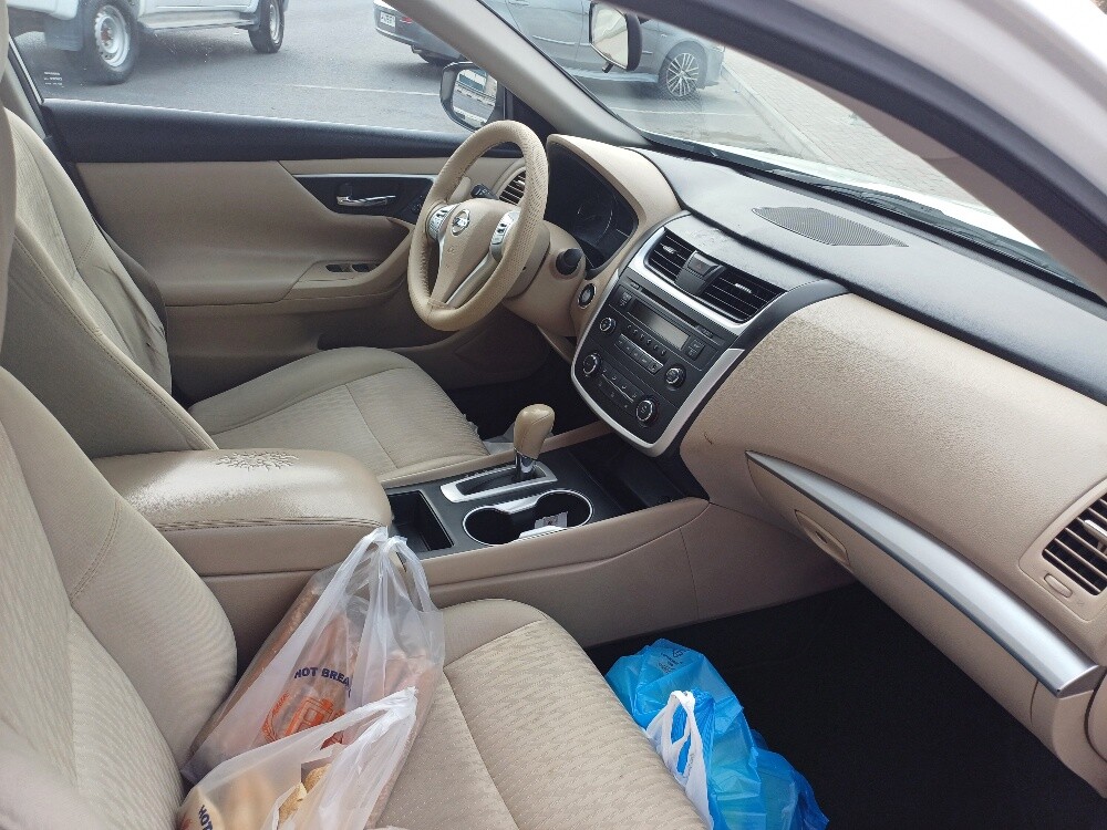 Nissan. Altima18 - 9