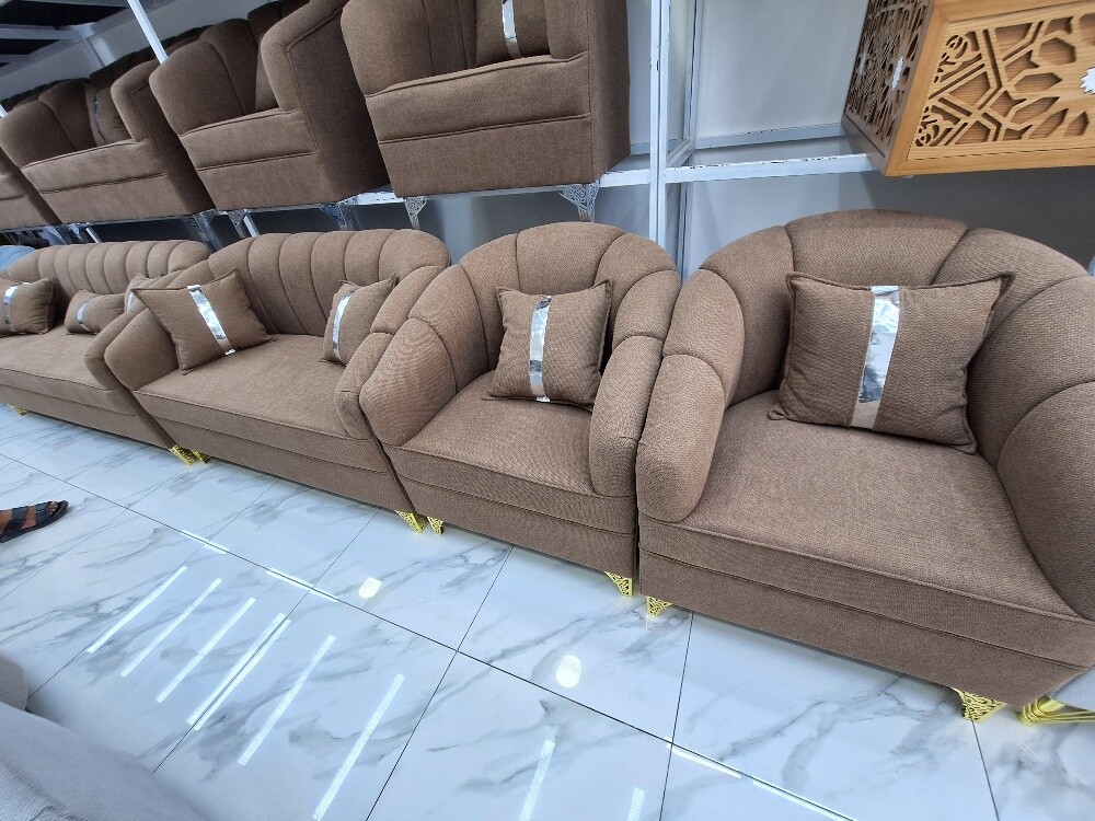 for sale sofa mujlish l ship low pr - 3