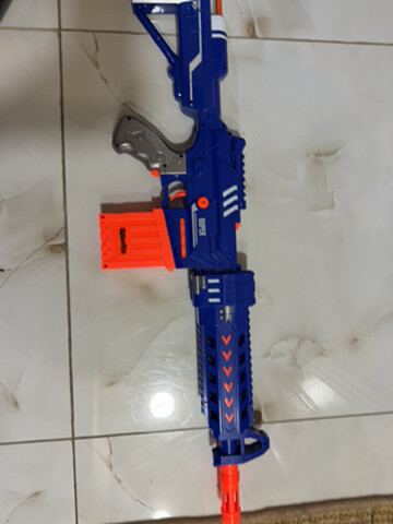 1 nerf gun 2 x shots gum ,2 other - 4