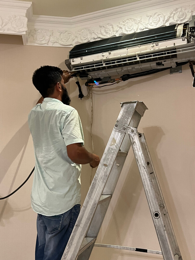 Ac cleaning repair maintenance ser - 1