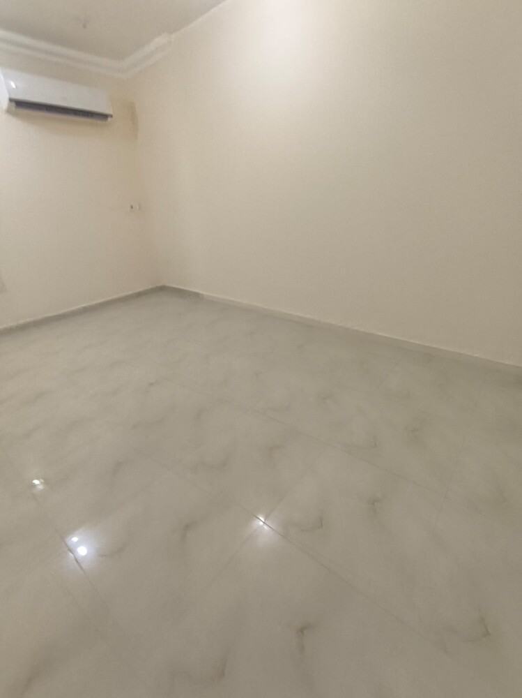 Room for rent - 6